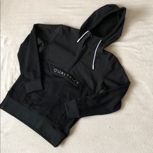 black pullover sweater